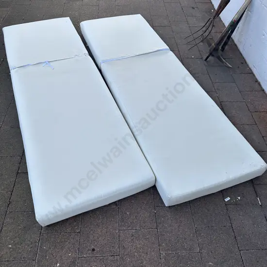 Pair of Cream Sun Lounger Squabs