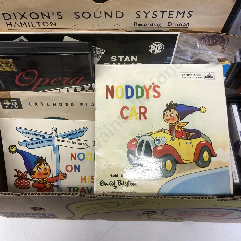 Box Lot 45s, LPs, CDs Etc - Noddy 45s, McCarthy Test Highlights, Solid Gold Etc Image 1++
