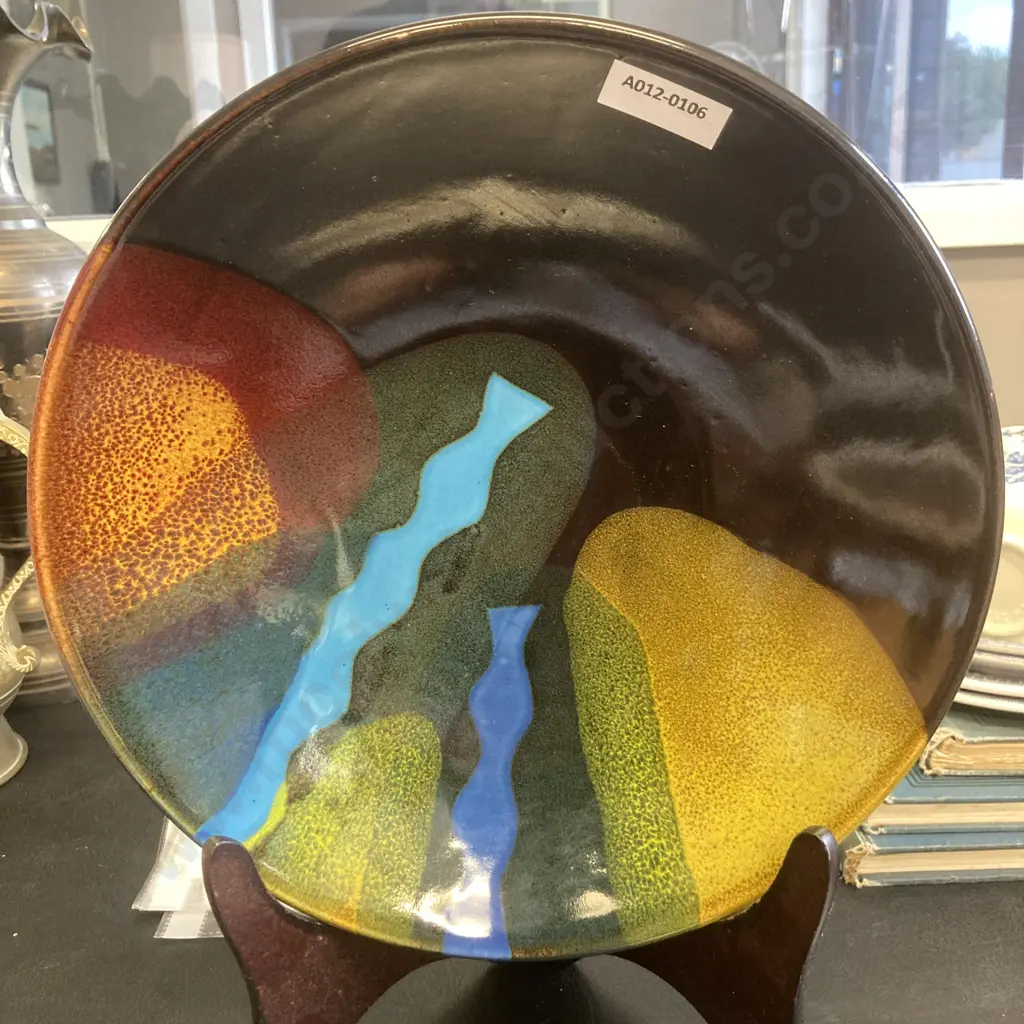 Brian Gartside NZ Potter Medium Ceramic Shallow Bowl, 5 x 26cm, Label Affixed To Base Image 1++