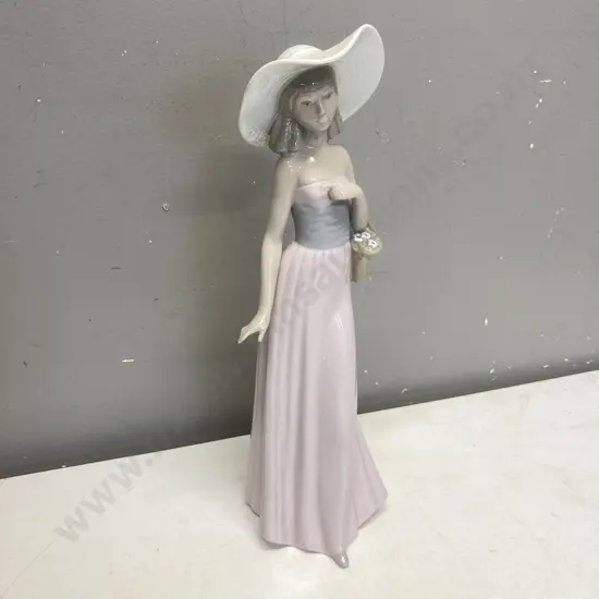 Nao by Lladro Porcelain Figure Of Girl With Basket, 1980. H32cm