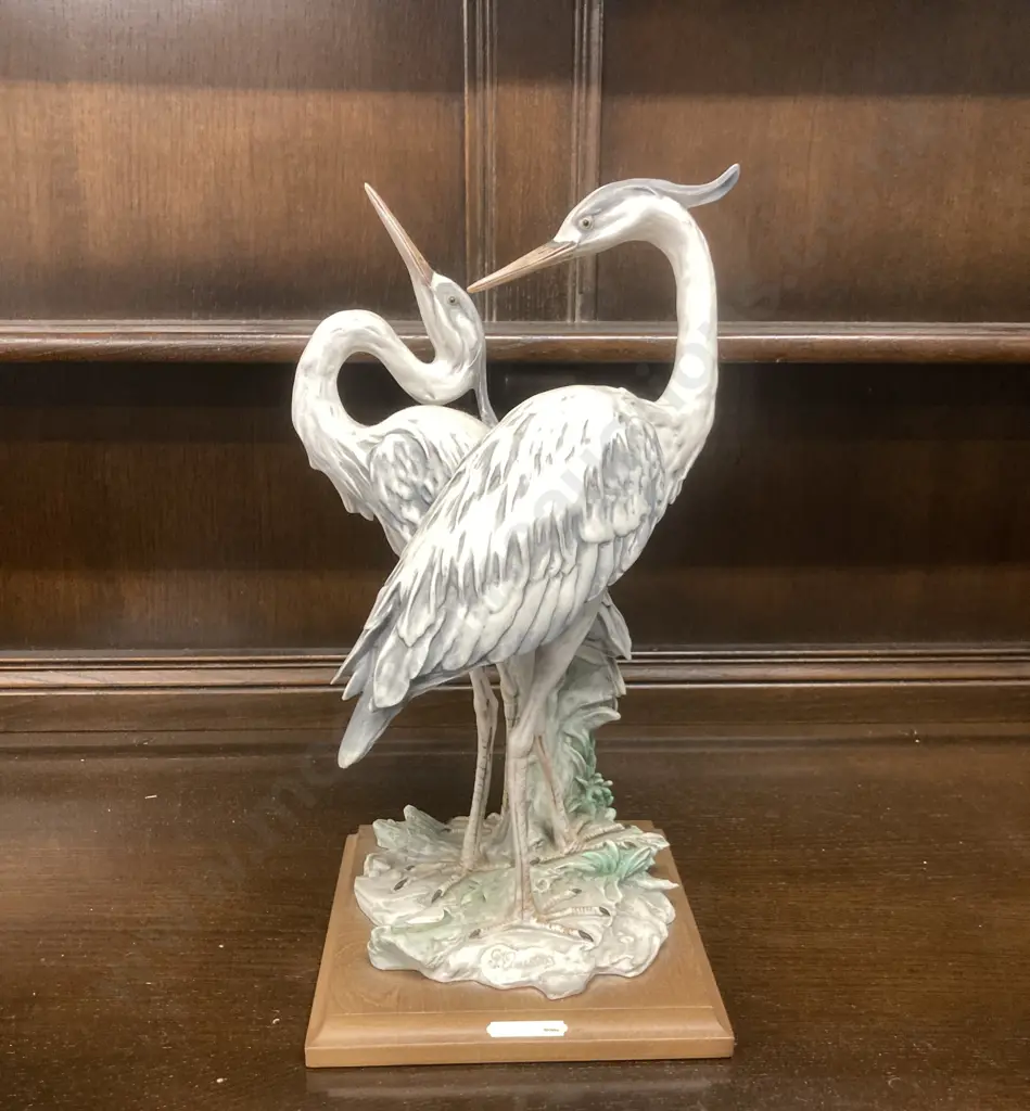 Giuseppe Armani Italy Herons Bird Animal Wildlife Statue 1973, Impressed Signature G. ARMANI Top of Base. 36 x 18cm Image 1++