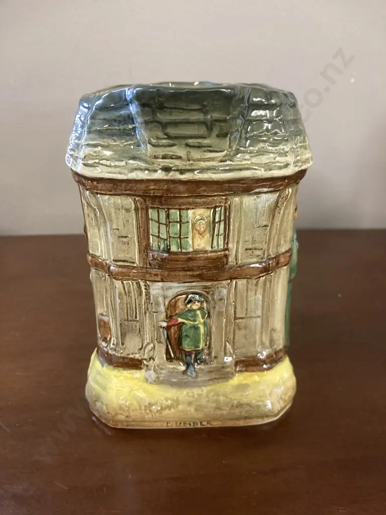 Royal Doulton Oliver Twist Series Ware Jug D5617, RN 809561 Image 1++