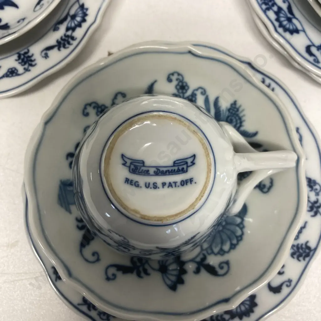 Blue Danube China - Pair of Tea Trios & Extra 4 x Saucers & 3 x Plates, Traditional Blue & White Design. Reg U.S Pat Off Image 1++