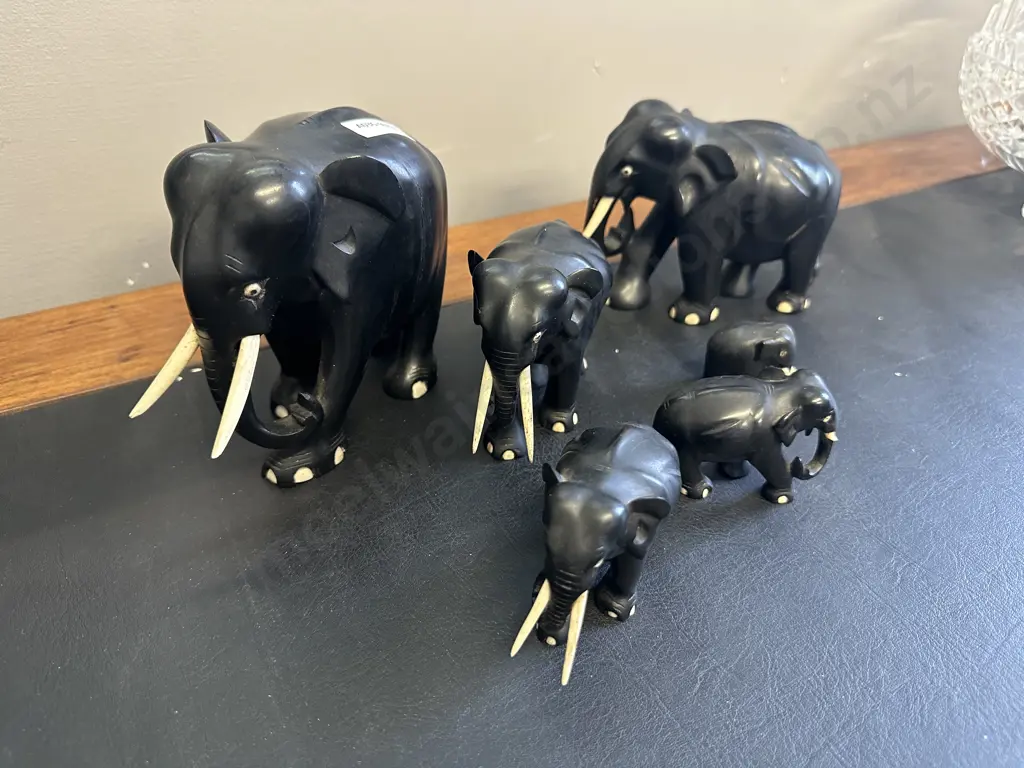 Vintage Hand Carved Ebony Elephants - Set of 6 Graduated from 13cm to 3.5cm Image 1++