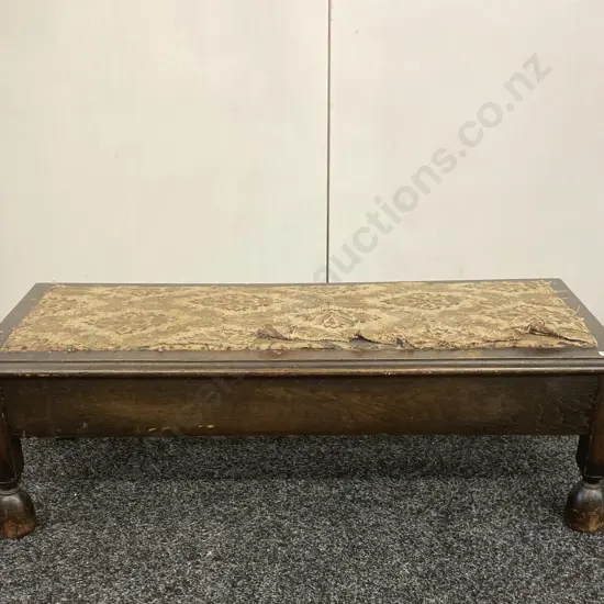Antique Mahogany Footstool / Ottoman With Hinged Top, Late 1800s. H27 W88 D34cm