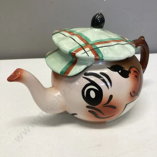 1950's Andy Capp Cartoon Teapot by Wade. 14 x 22cm