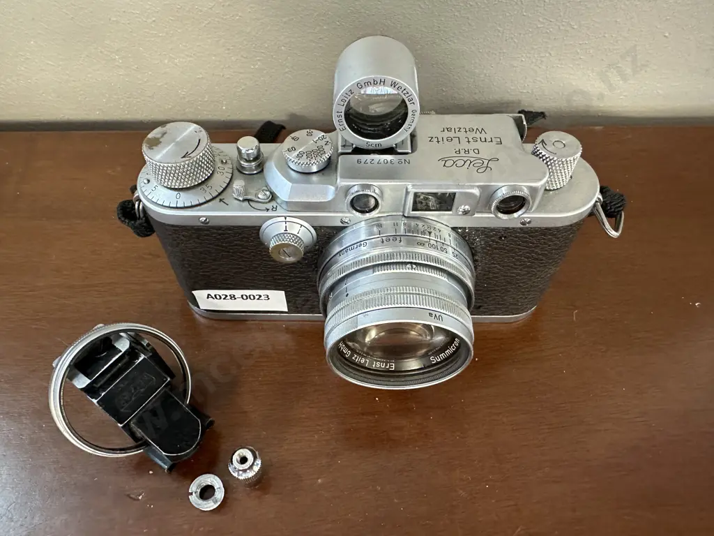 Rare Leica DRP Ernst Leitz Wetzlar Camera, 5cm Viewfinder, Summicron 5cm Lens & AUFSU Waist Level Reflecting Viewfinder Image 1++