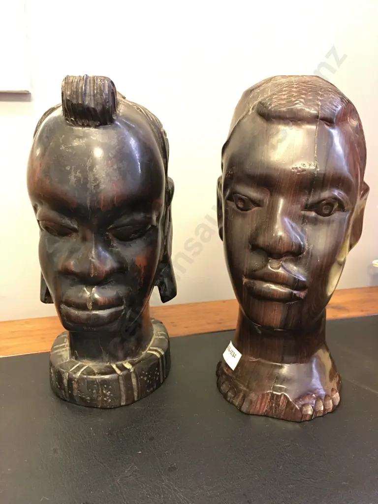 Pair of Small Heavy African Ebony Busts. 17 x 10 & 17 x 8cm Image 1++