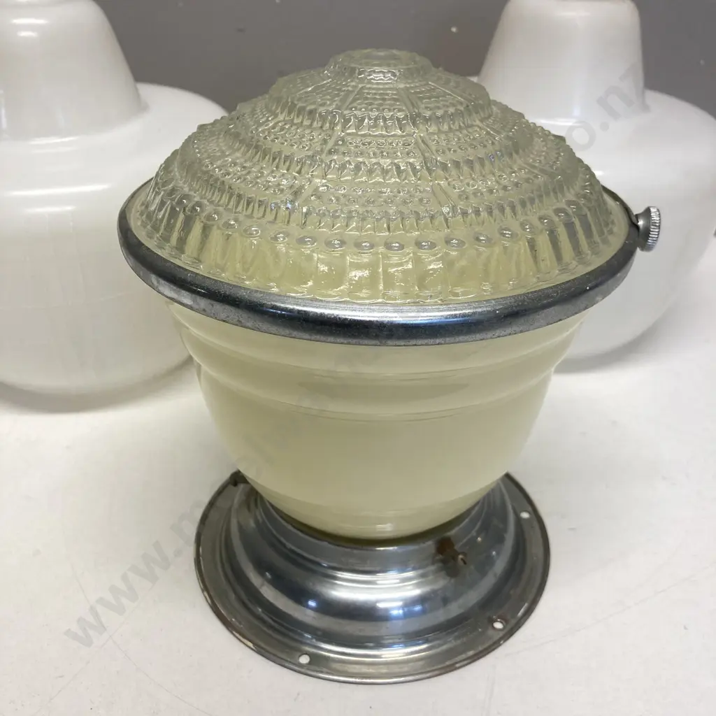 Art Deco Glass Ceiling Light Shade & Pair of Retro White Patterned Glass Shades Image 1++