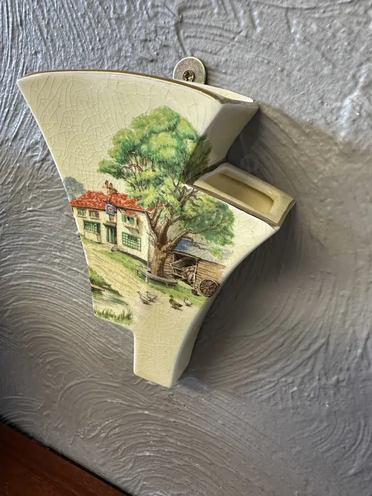 Lovely Vintage Art Deco Royal Winton 'Rosa' Wall Pocket Image 1++