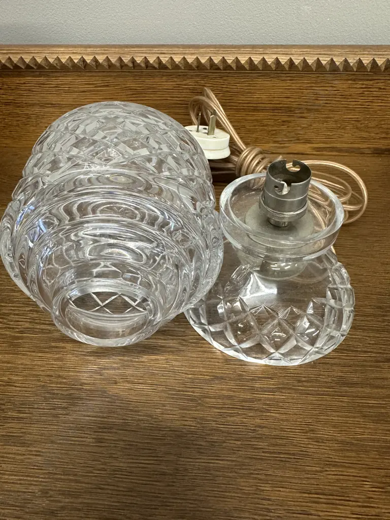 Art Deco Crystal Lamp H21cm. Image 1++