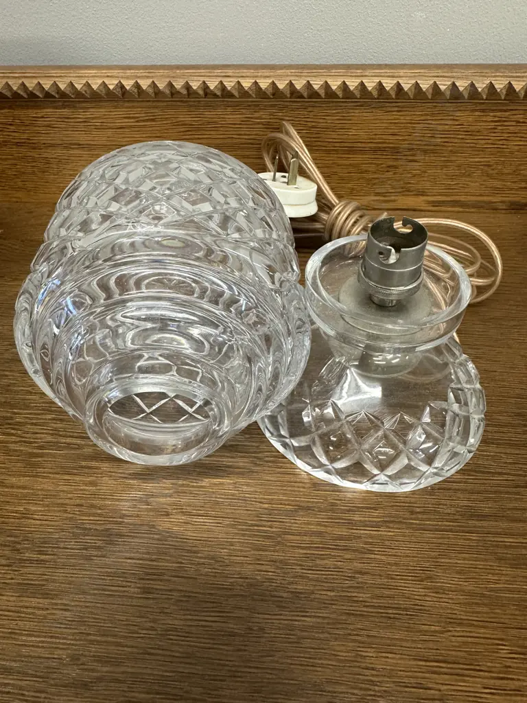 Art Deco Crystal Lamp H21cm. Image 1++