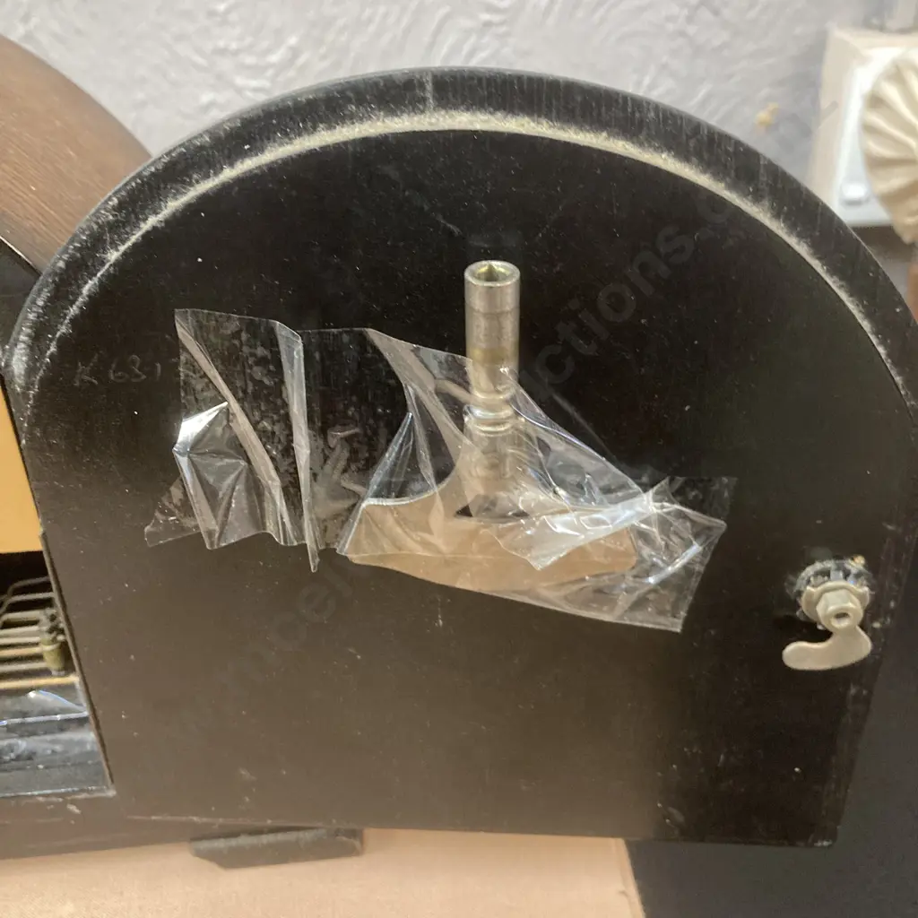 Vintage c1940's-1950’s English ”Smiths Enfield” Chiming Mantel Clock In Oak Case Image 1++