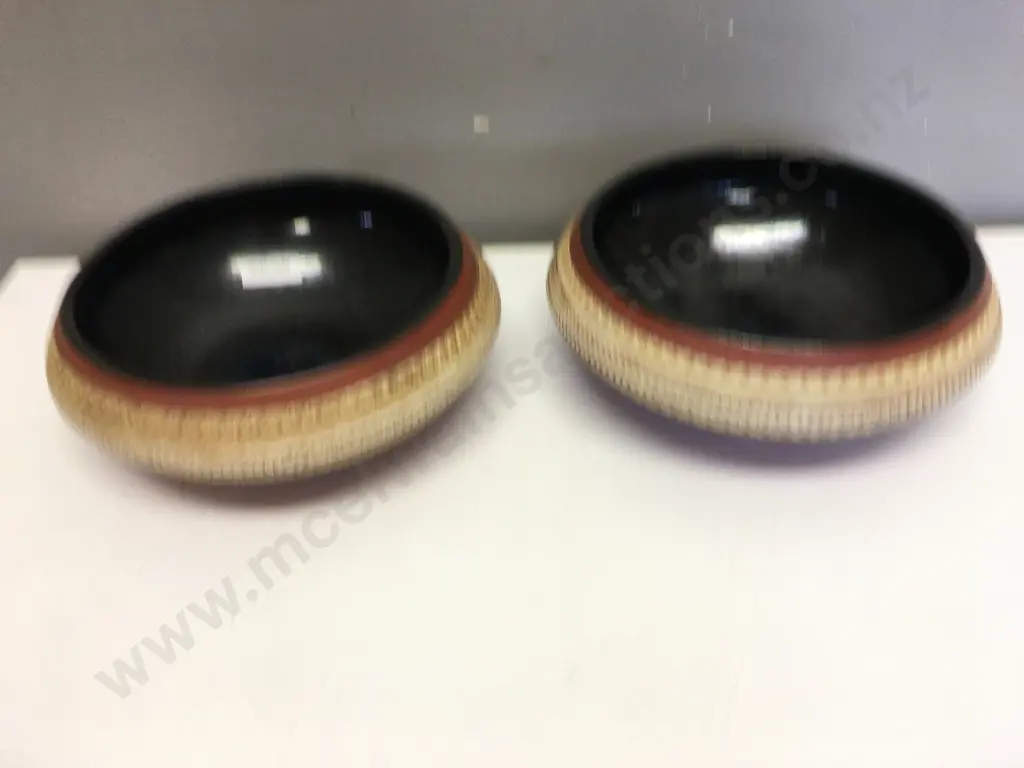 Pair of Vintage Scheurich West Germany Pottery Bowls, Dia 20cms, Incised To Base W Germany 209 20 Image 1++