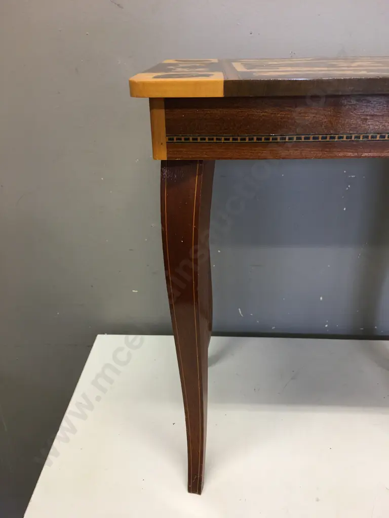 Vintage Italian 1960s Jewellery / Low Table Image 1++