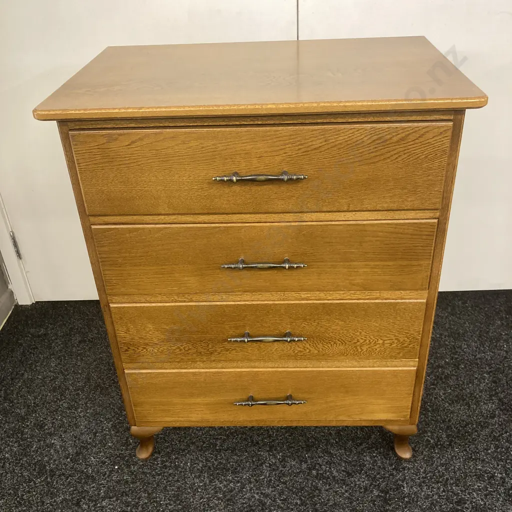 Oak 4 Drawer Chest of Drawers, Cabriole Legs, Metal Handles. H80 W65 D42cm Image 1++