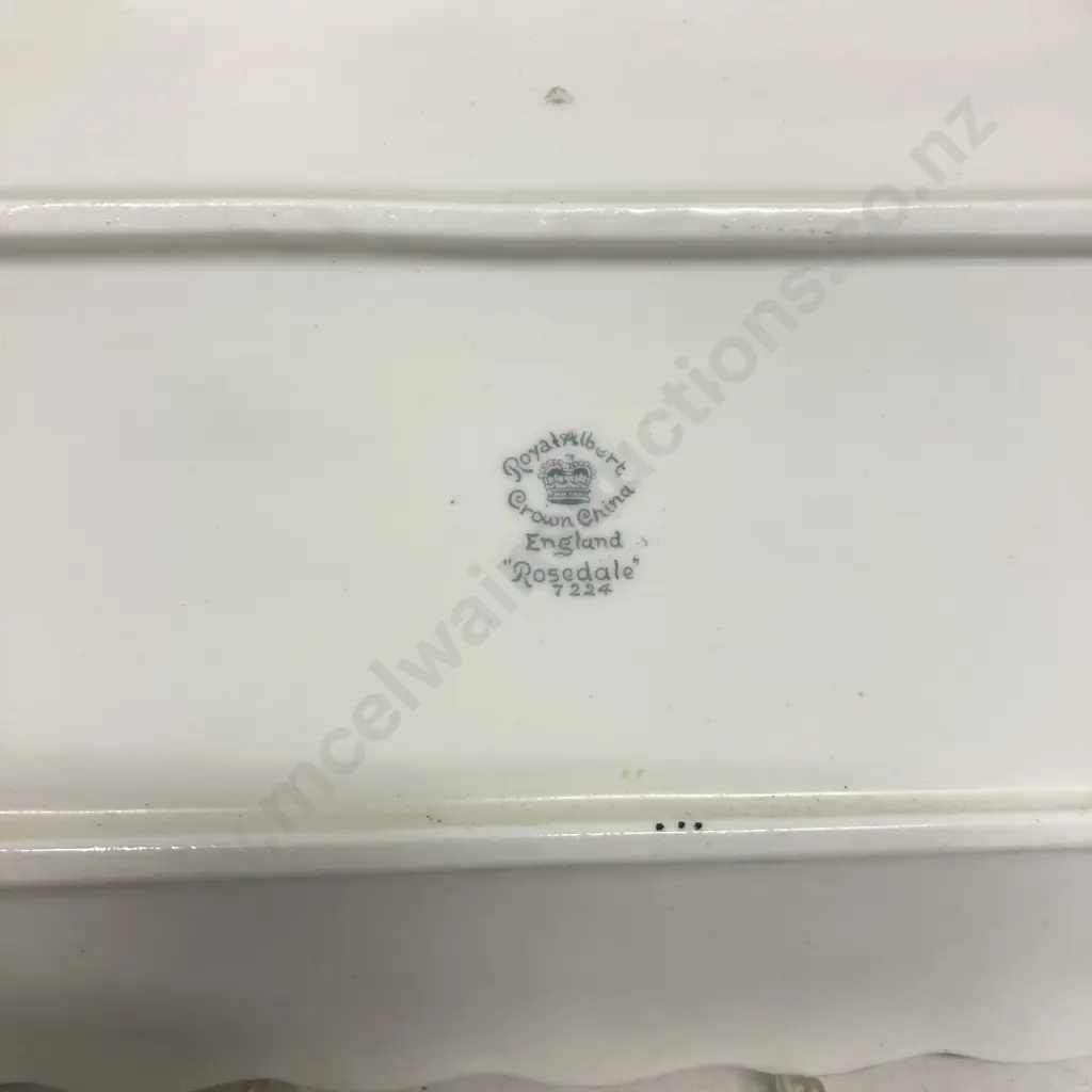 Royal Albert Rosedale Sandwich Tray & Royal Albert Old English Rose Cake Plate Image 1++
