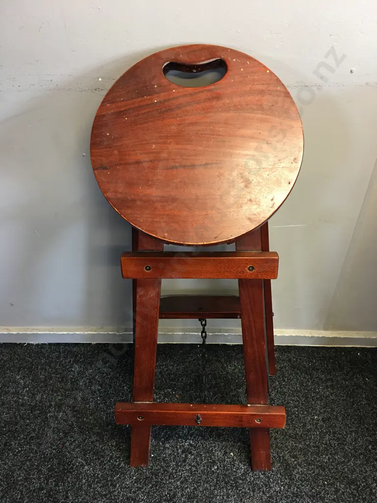 Fold Up Wooden Small Library Step Stool Image 1++