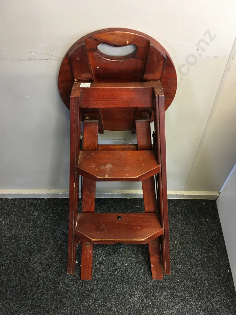 Fold Up Wooden Small Library Step Stool Image 1++