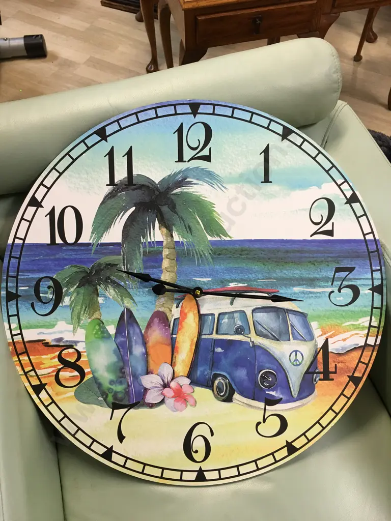 VW Combi Van Wall Clock Beach Themed Diam 60cm. Image 1++