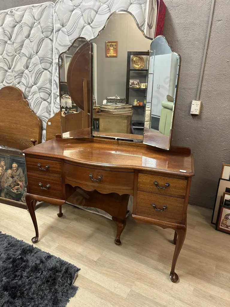 Queen Anne Style Mahogany Dressing Table - Three Mirrors, Metal Drop Handles, Cabriole Legs. NZ Made 1962 Image 1++