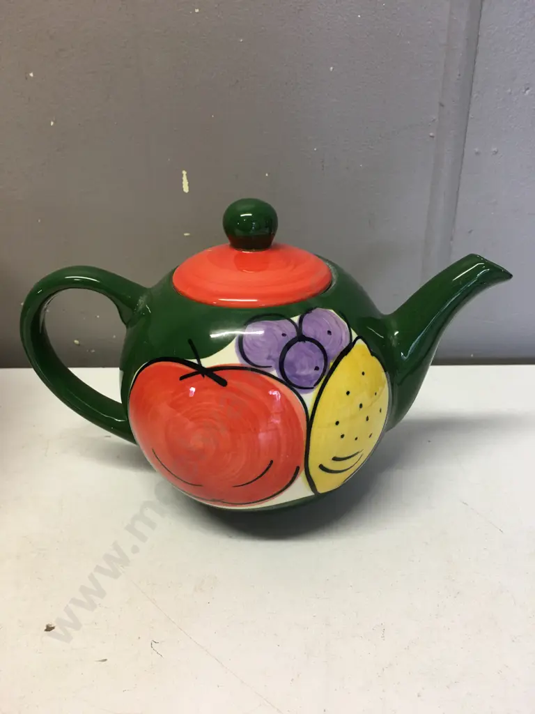 Petra Ceramics "Eden" Bowl & Teapot Image 1++