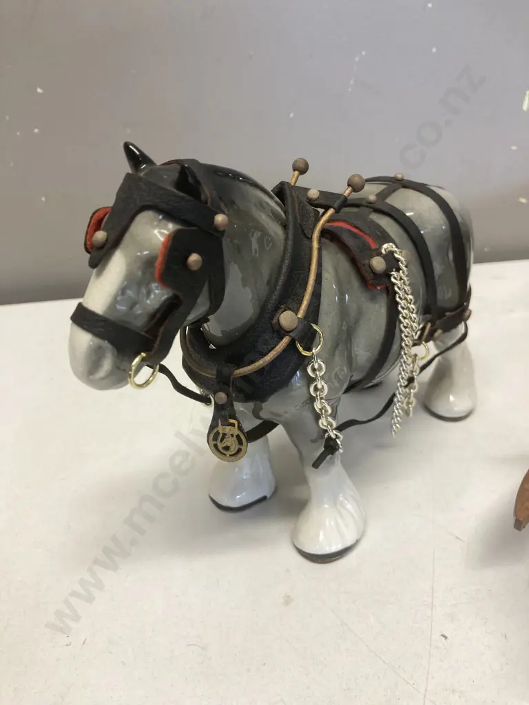 Vintage Kenall Shire Range Staffordshire Horse Figure & MelbaWare England Ceramic Shire Horse & Wooden Cart (17 x 39cm) Image 1++