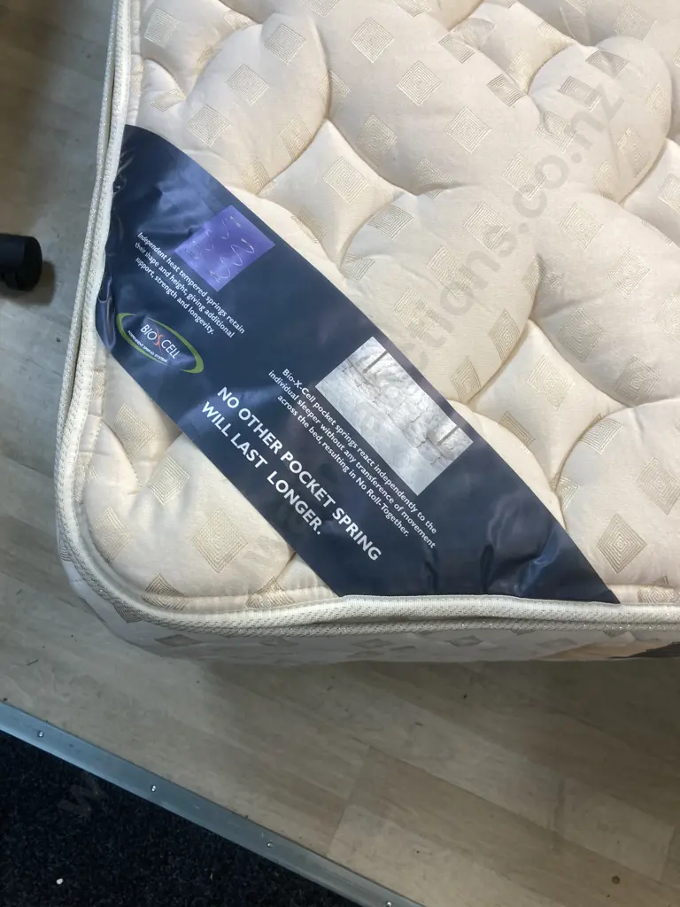Tattersfield Tuscon Physiocare Collection Long Single Size Mattress & Base With Mahogany Headboard Image 1++