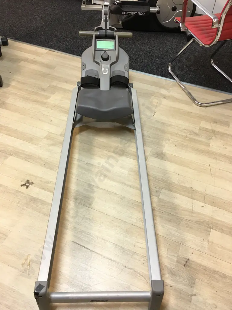 Tunturi R30 Manual Rowing Machine Image 1++
