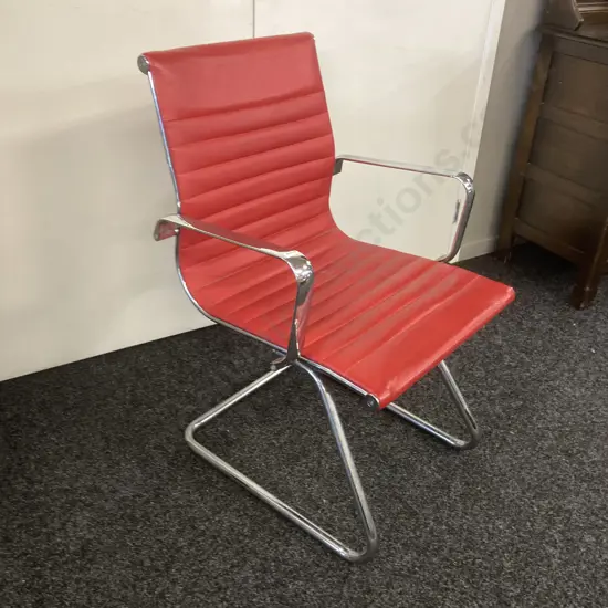 Replica Classic Eames Visitor Chair In Red