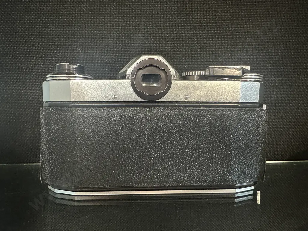 Praktica PL Nova 1 35mm SLR Film Camera With Carl Zeiss Jena Tessar 2.8 / 50Lens Image 1++