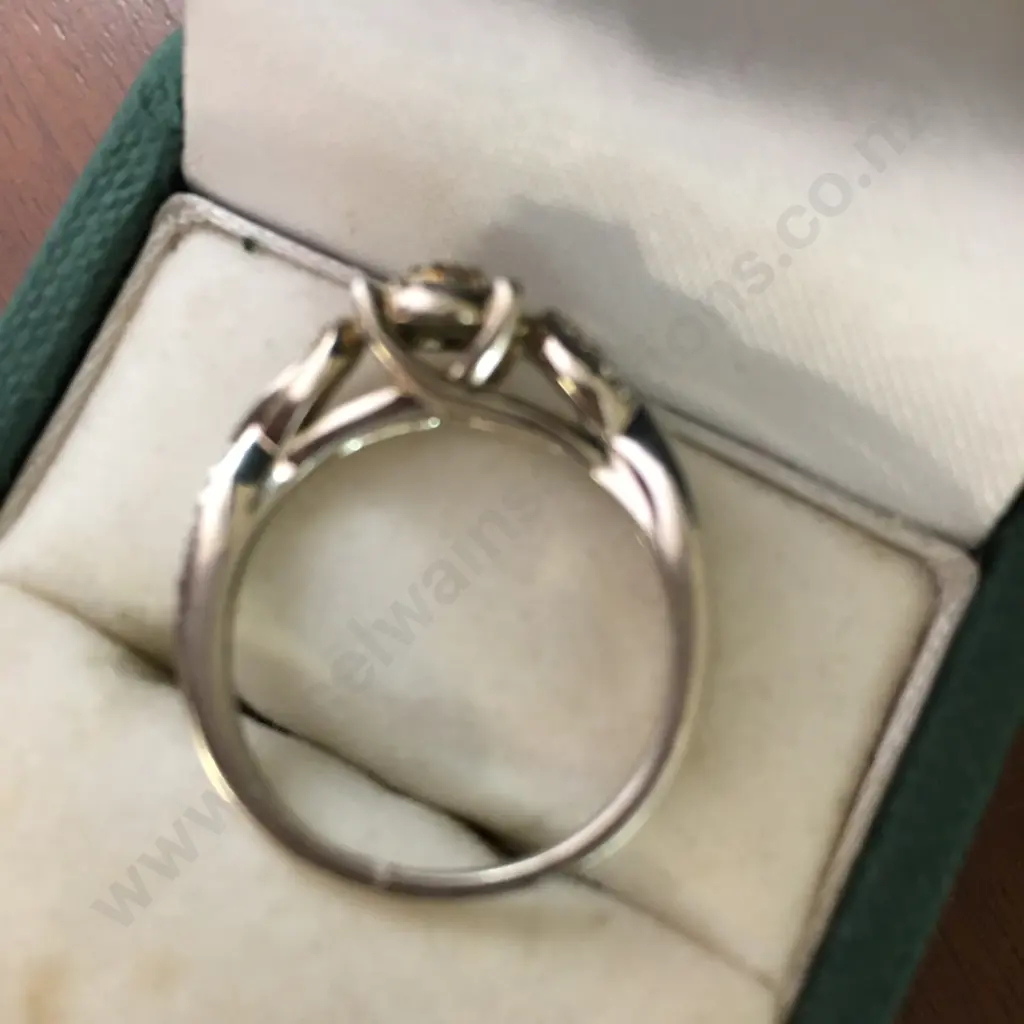 Stamped Vintage 925 Ladies Ring With Diamonds Image 1++