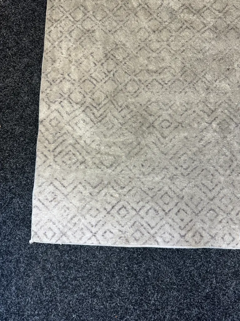 Floor Runner, Cream / Beige. 2.95 x 70cm Image 1++