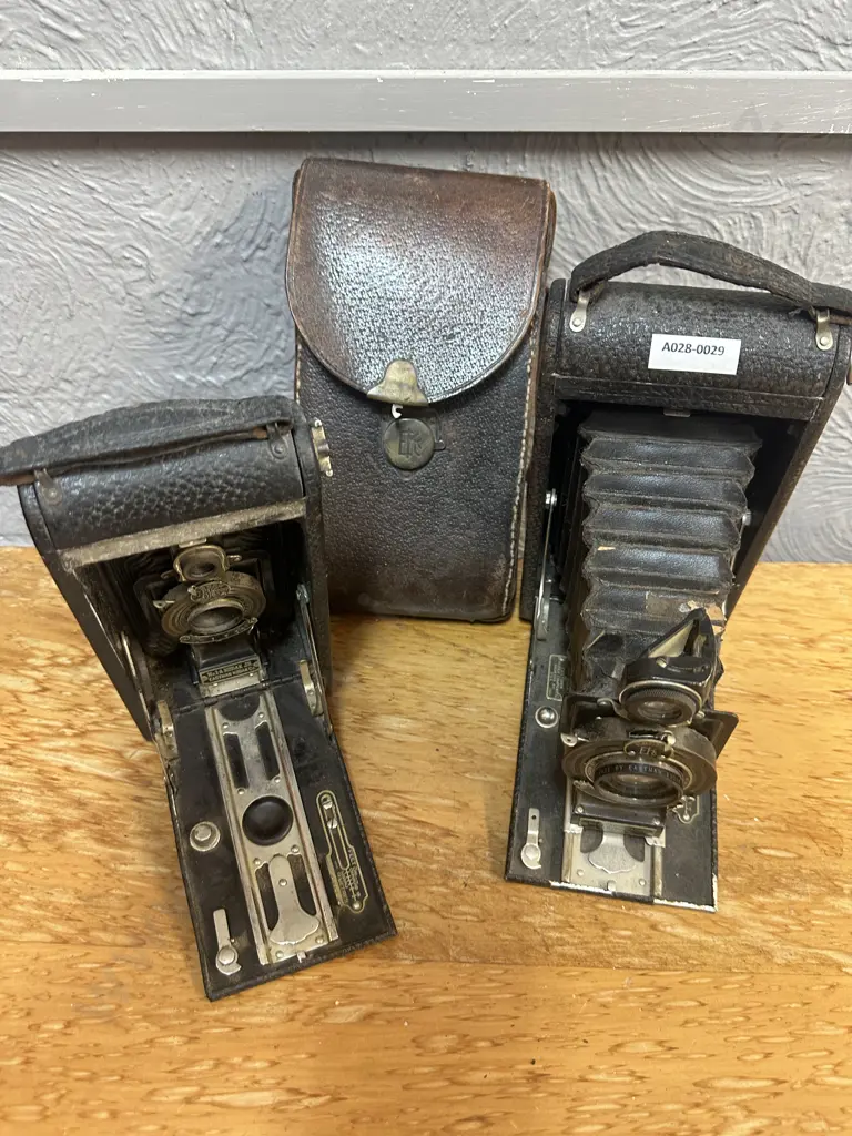 Vintage Kodak No2-C Autographic Kodak Jr With Leather Case & No-1A Autographic Kodak Jr Folding Cameras Image 1++