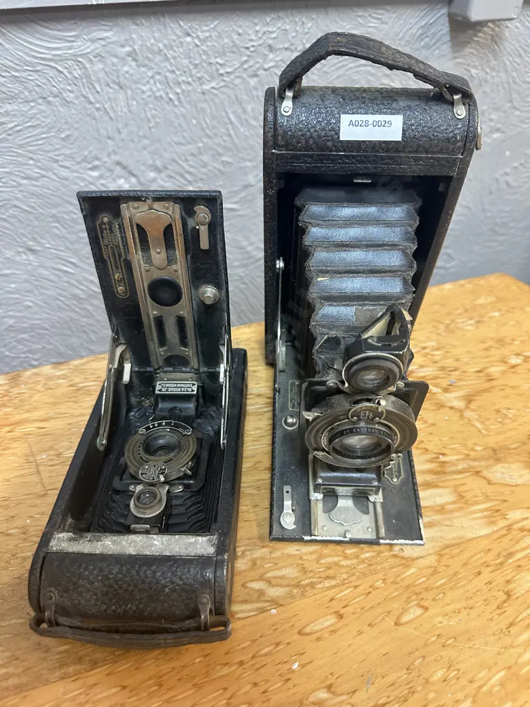 Vintage Kodak No2-C Autographic Kodak Jr With Leather Case & No-1A Autographic Kodak Jr Folding Cameras Image 1++