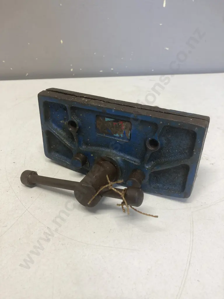 Silex? Vintage 5” Carpenters Vice Australian Made Image 1++