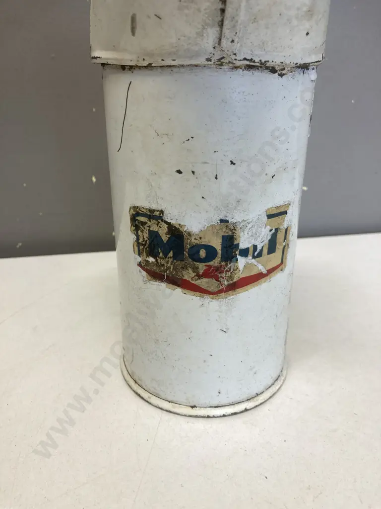 Mobil One Quart Oil Pourer Image 1++