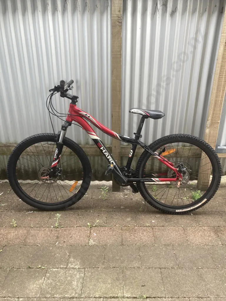 Haro FLTwo Mountain Bike - Black / Red / White Image 1++