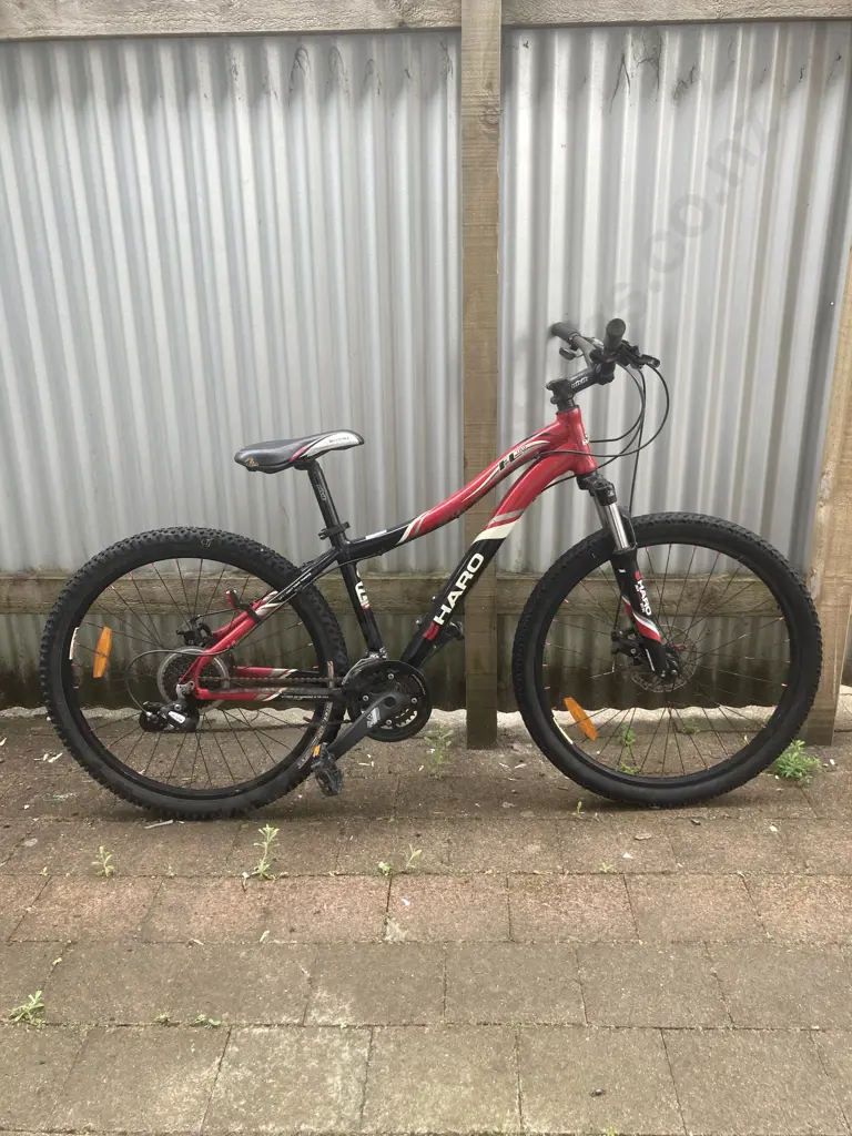 Haro FLTwo Mountain Bike - Black / Red / White Image 1++