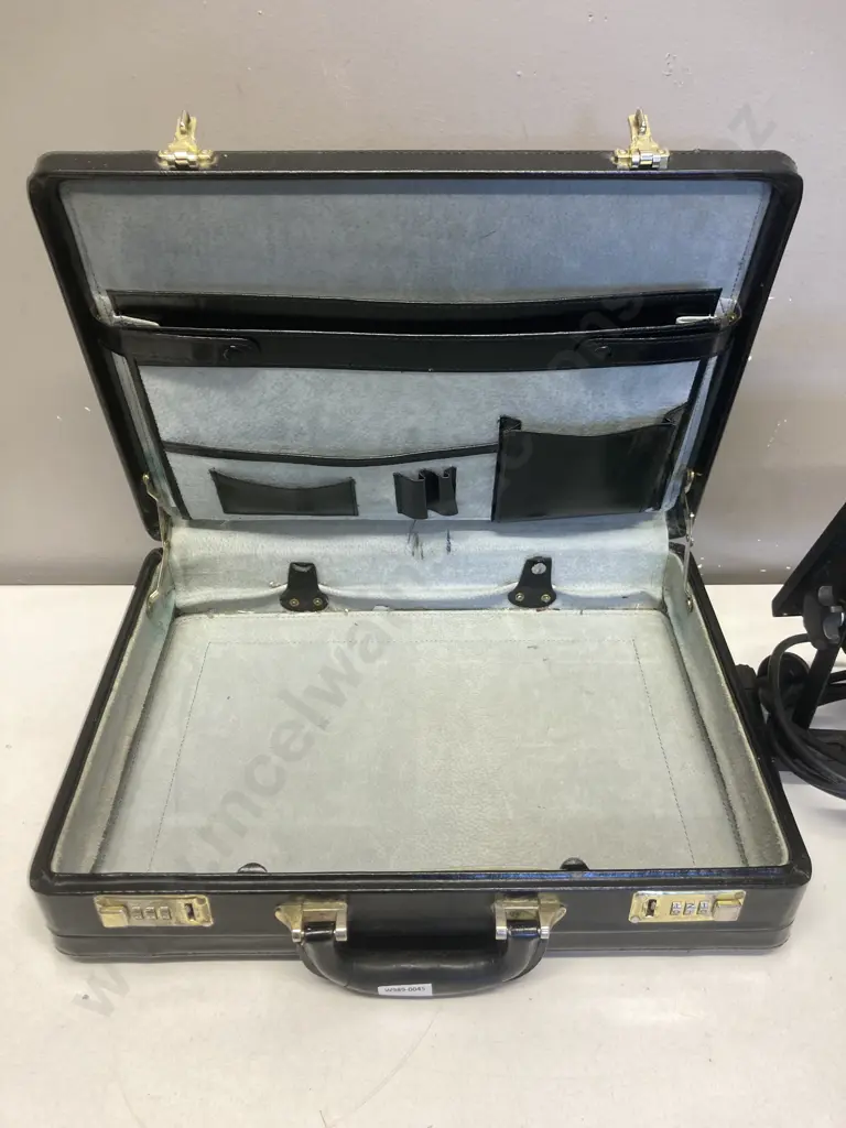 HPM LED Flood Light & Black Leather Flight Briefcase Image 1++