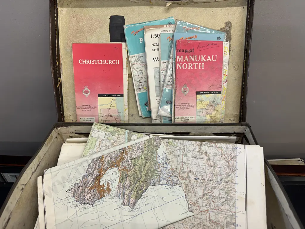 Hard Gun Case H11 W122 D26cm (As Found), Vintage Suitcase With Assorted Maps Image 1++