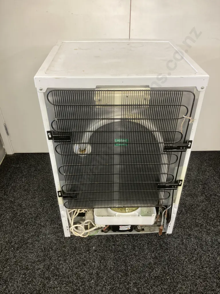 Beko F54090N Vertical Freezer Image 1++