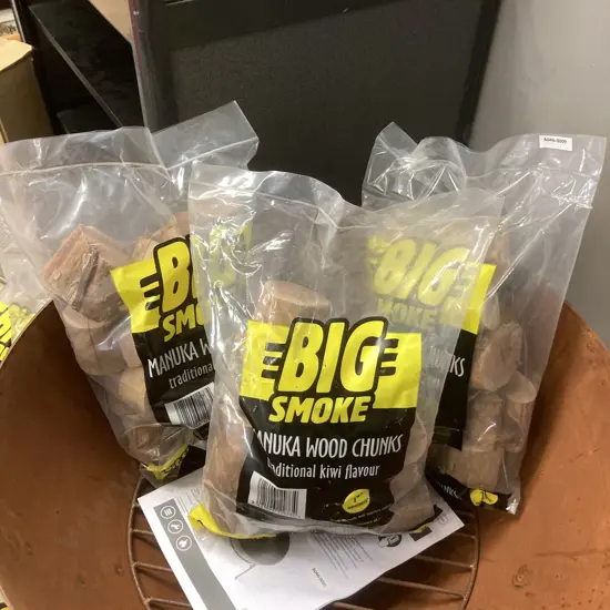 Big Smoke Manuka Wood Chunks - 3 x 7L Bags