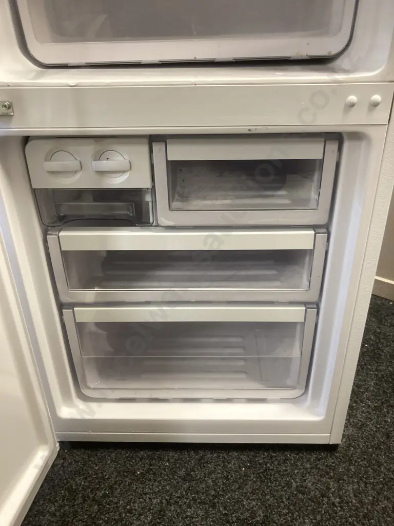 Westinghouse 335L Bottom Mount Fridge Freezer - White. Model WBB3400WG Image 1++