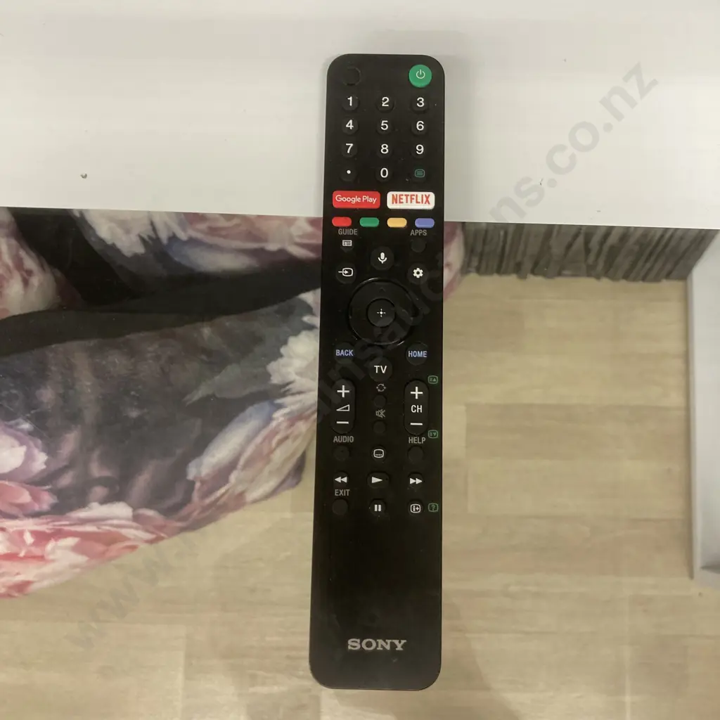 Sony 55" Bravia  4k LED LCD TV With Remote Control (May 2020), Model KD-55X9500H Image 1++