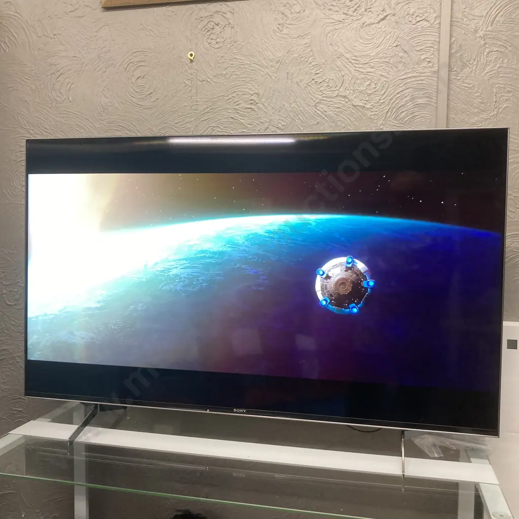 Sony 55" Bravia  4k LED LCD TV With Remote Control (May 2020), Model KD-55X9500H Image 1++