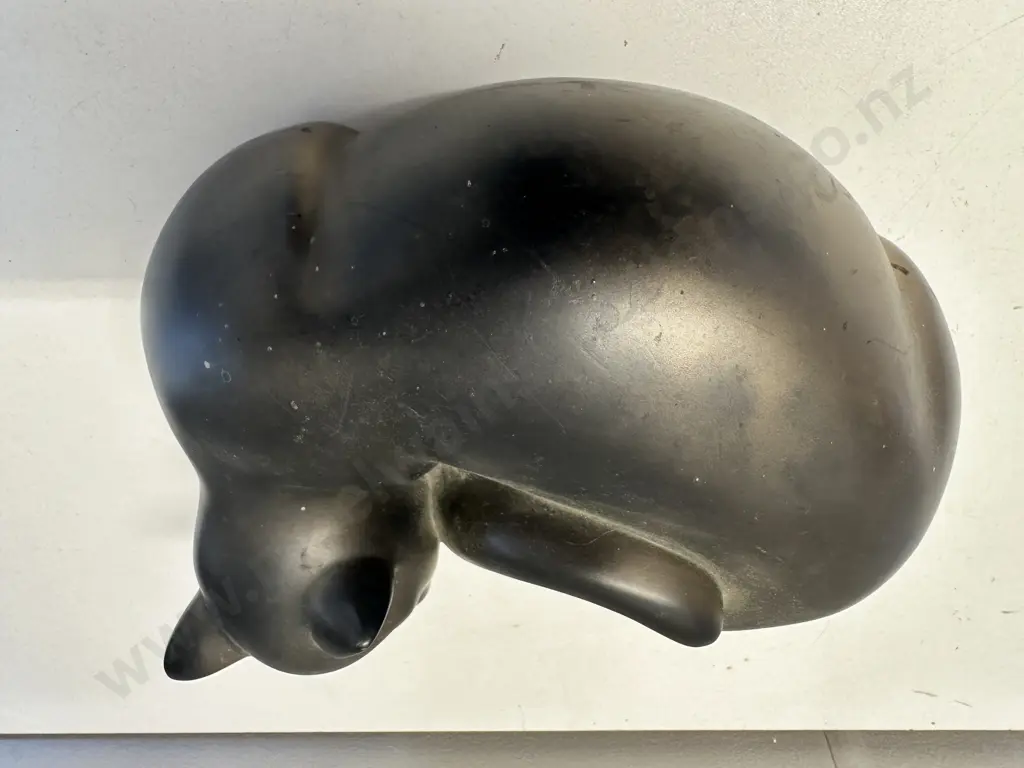 Decorative Cat Sculpture H11, W24cm. Image 1++
