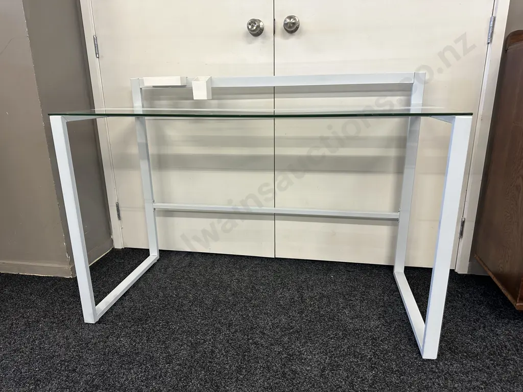 White Metal Framed Desk With Glass Top. H86 W120 D55cm Image 1++