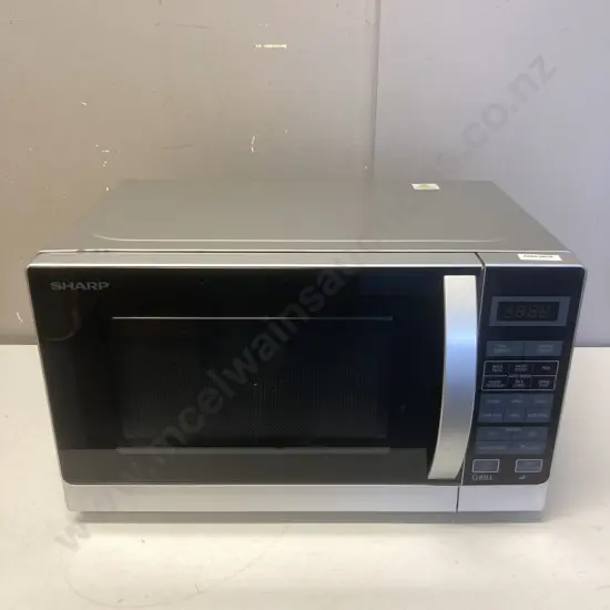 Sharp Microwave Oven With Grill. R-60A0(S)