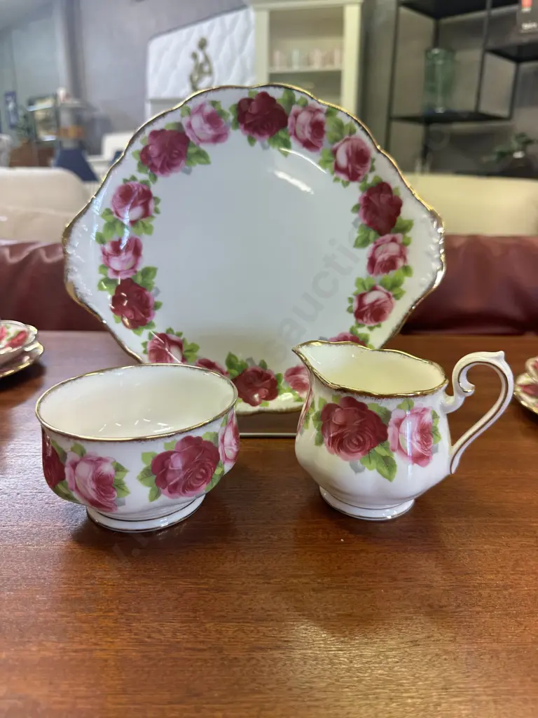 Vintage Royal Albert Old English Rose  - Cake Plate, 26.5cm With Creamer & Sugar Bowl Image 1++